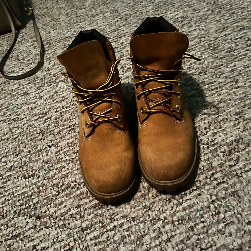 Tan timberlands